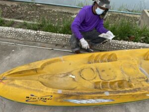 ฉีดพียูโฟมทุ่นลอยน้ำแปดริ้ว